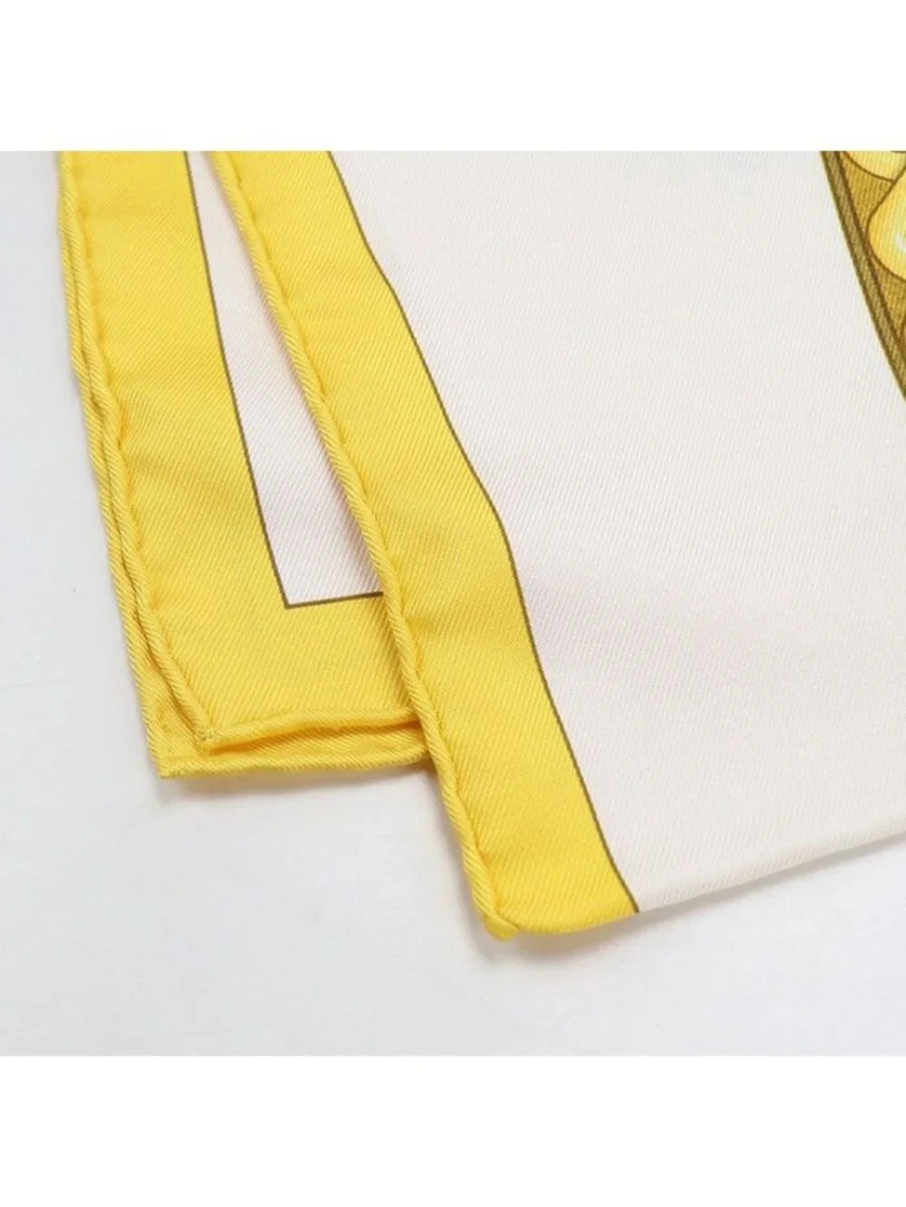Hermes Carre 90 Scarf Silk - Picture 3 of 5